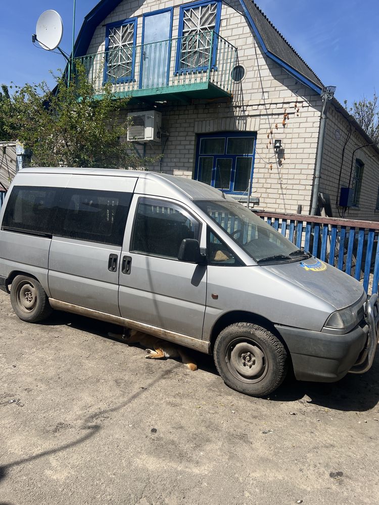 Fiat Scudo 1999 рік випуску терміново