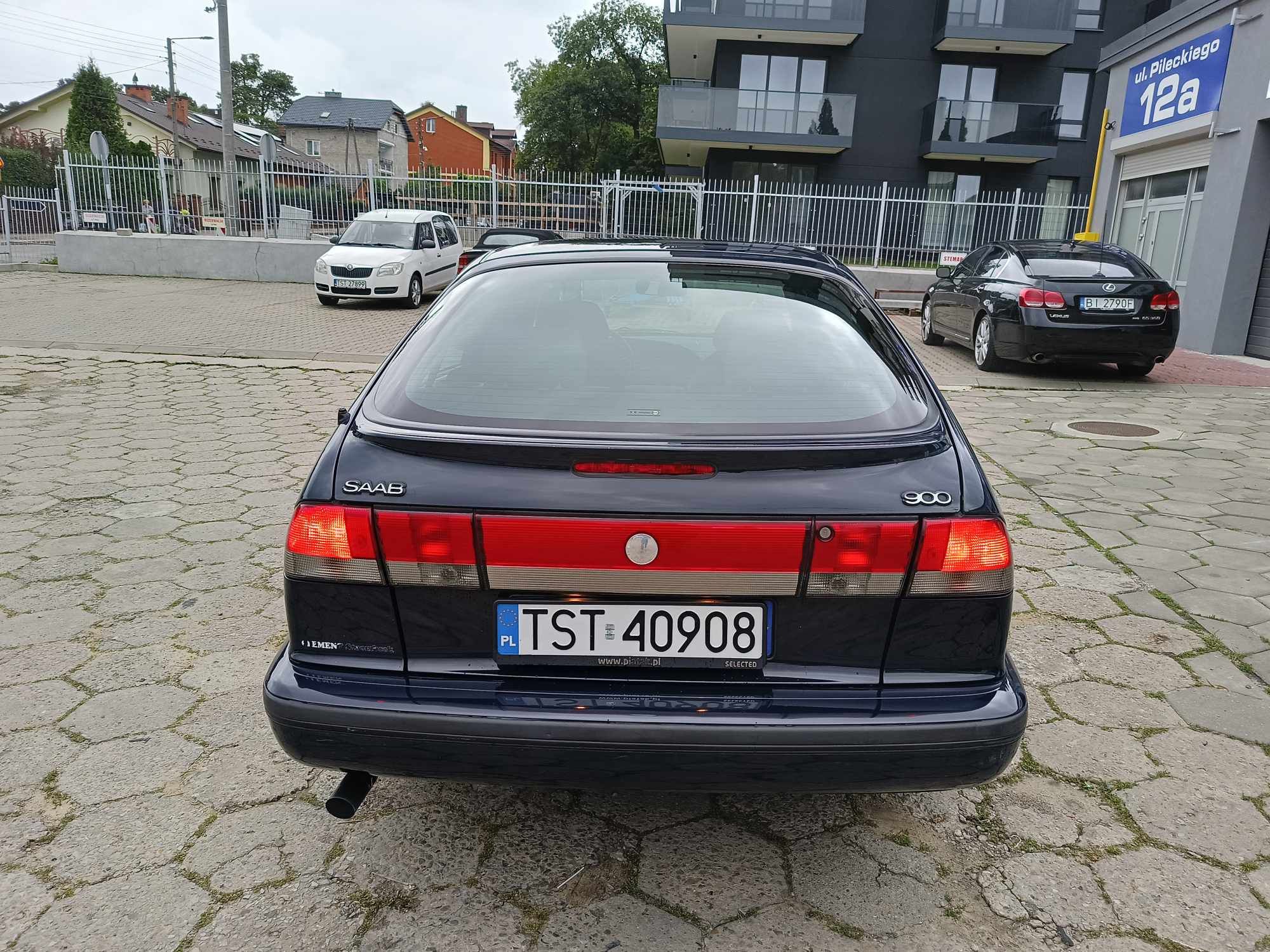 Saab 900 poj 2.0 140 KM ROK 1998 Przebieg 90 tyś