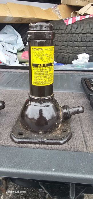 НОВИЙ! Домкрат тойота ленд крузер 200