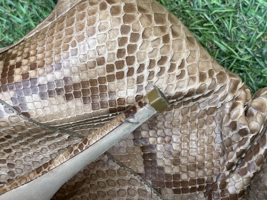 Kozaki Botki Burberry skóra węża 37 otwarte palce