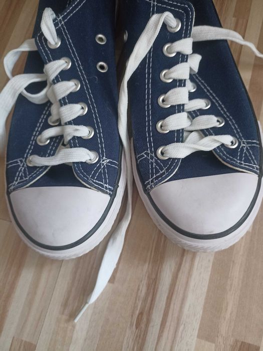 Trampki damskie r.39