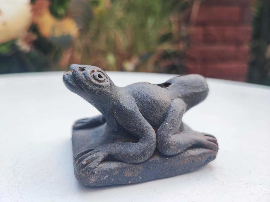 Ceramiczna żaba,żabka gwizdek,ludowa,vintage