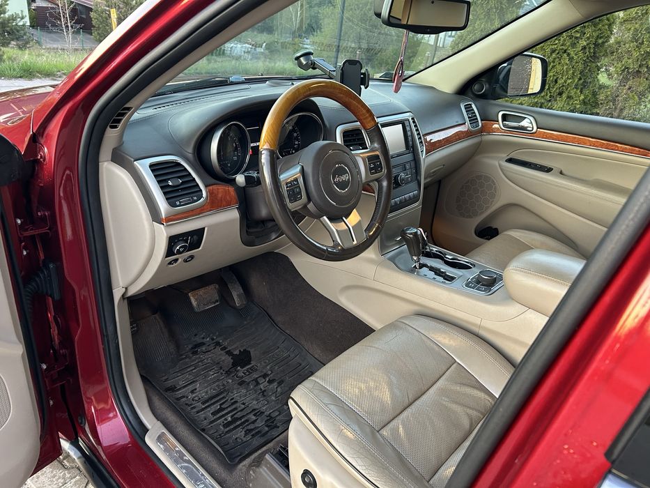 Jeep Grand Cherokee 5.7 HEMI Overland +LPG