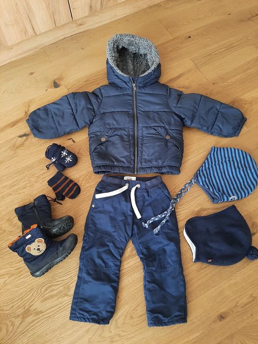 Zestaw zimowy kurtka wełniane czapki rękawiczki 80-86 buty 24