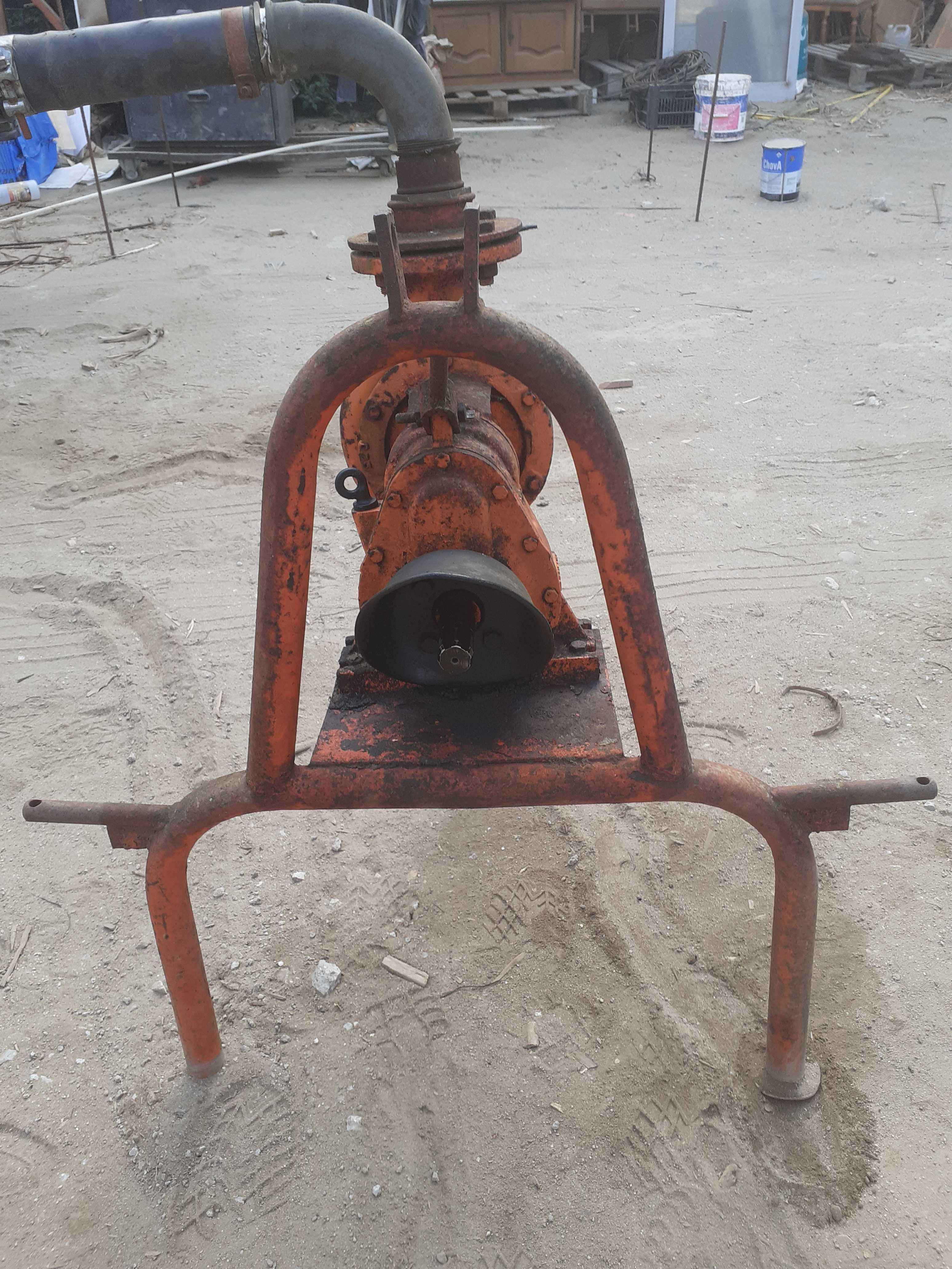 Bomba de rega para tractor