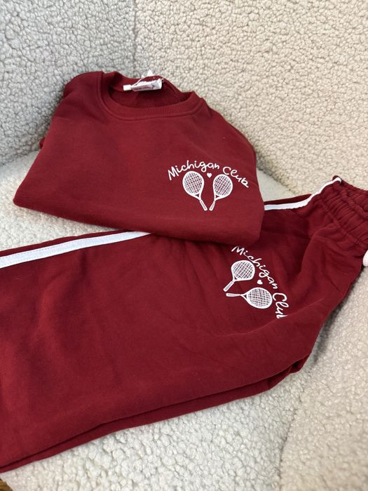 Костюм для дівчинки