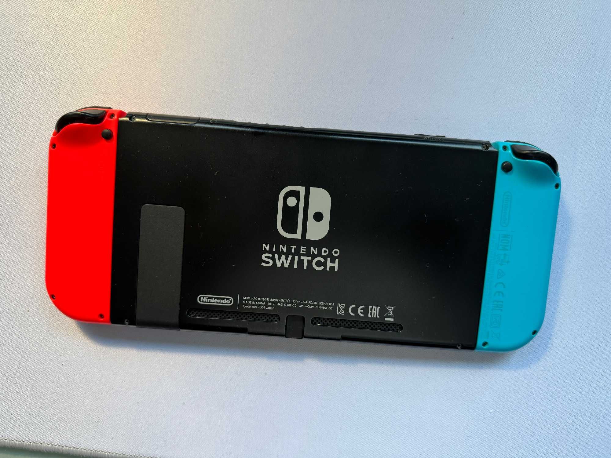 Nintendo Switch V2 + Akcesoria