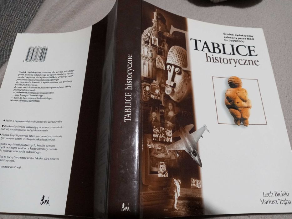 Książka "Tablice historyczne"