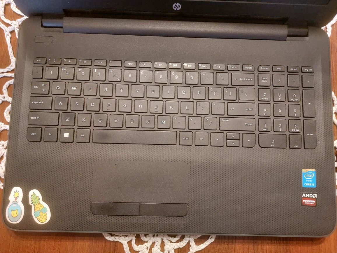 Laptop HP 250 G3 i3-4005U/4GB/500/DVD