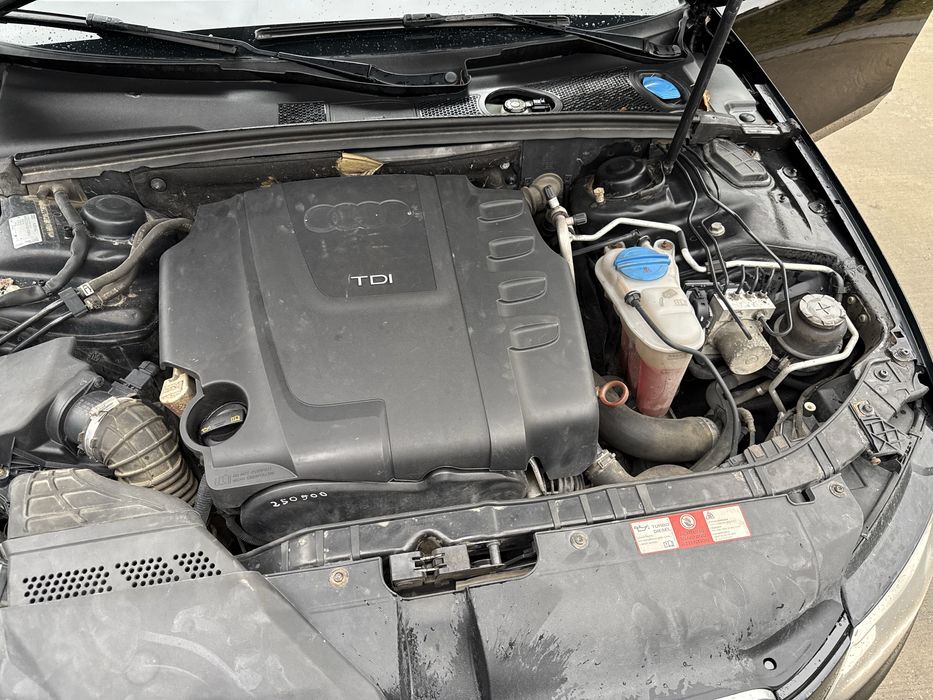 Audi A4 B8 2.0 TDI Manual Nowe zawieszenie i rozrząd