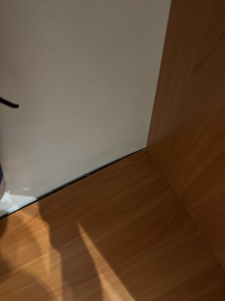 Szafa przesówna z podświetleniem