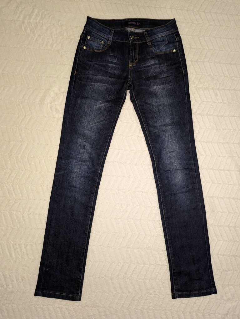 Jeansy w rozmiarze S