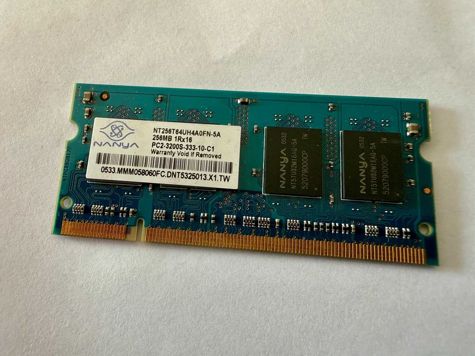 Pamięć RAM Nanya 256MB DDR2 800MHz SO-DIMM do laptopa