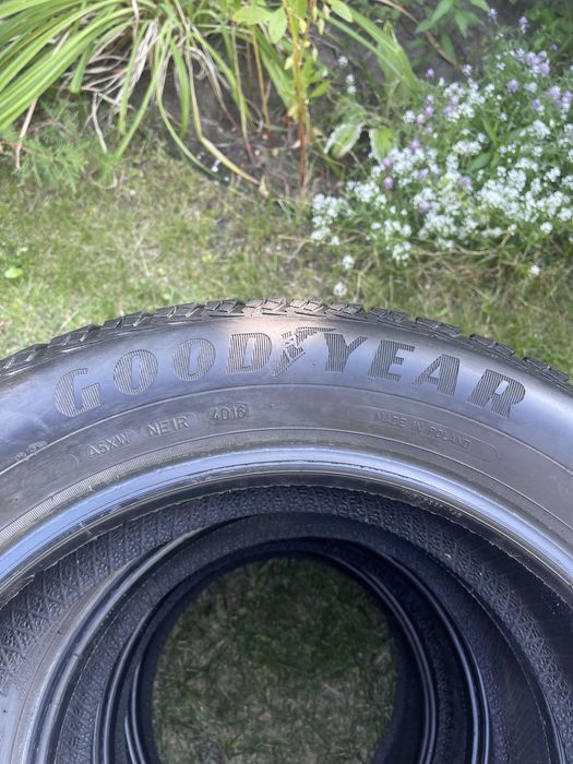 Шины 205/60/R16 Good&Year Ultragrip Ice 2