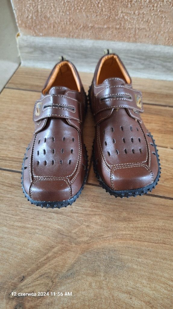 Buty sandały półbuty 35