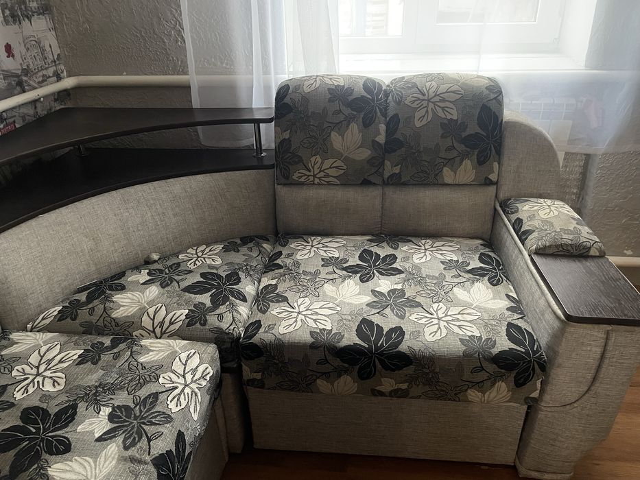 Диван кутовий 2.50/2.00