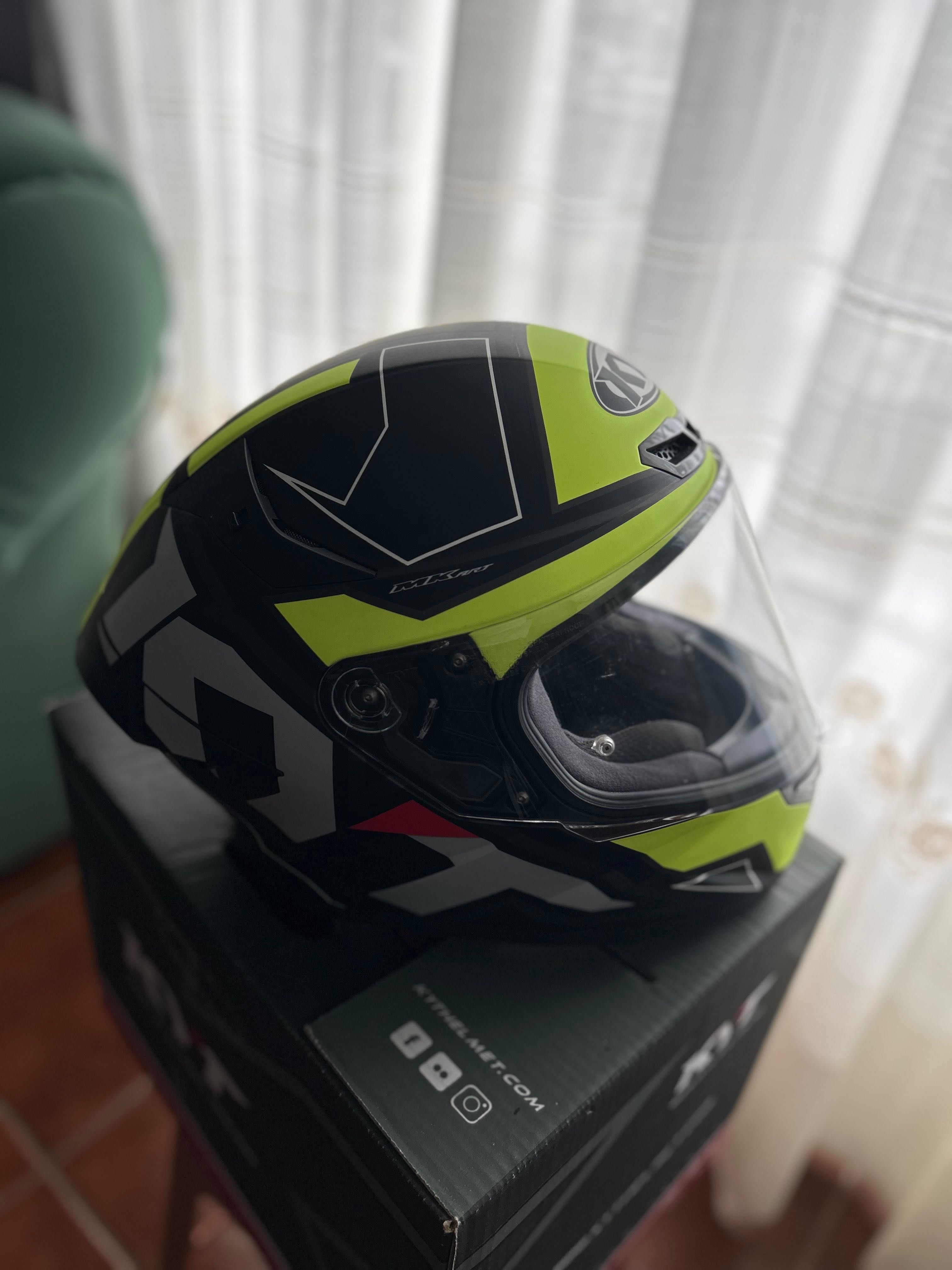 Capacete KYT- Tamanho M