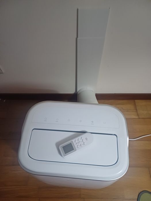 Ar condicionado e desumidificador novo