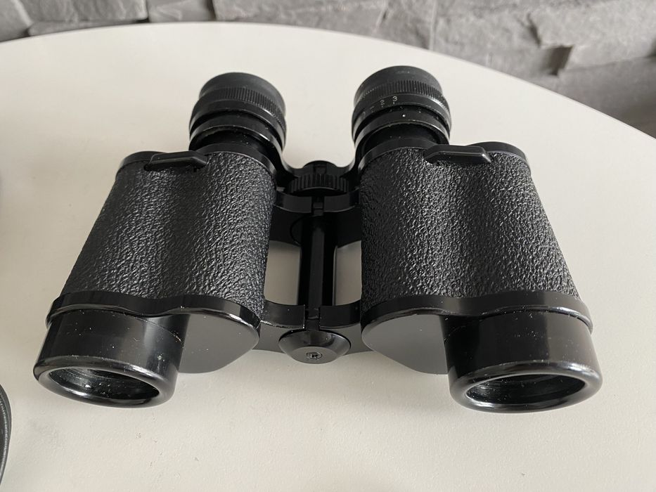 Продам бинколь 8/30