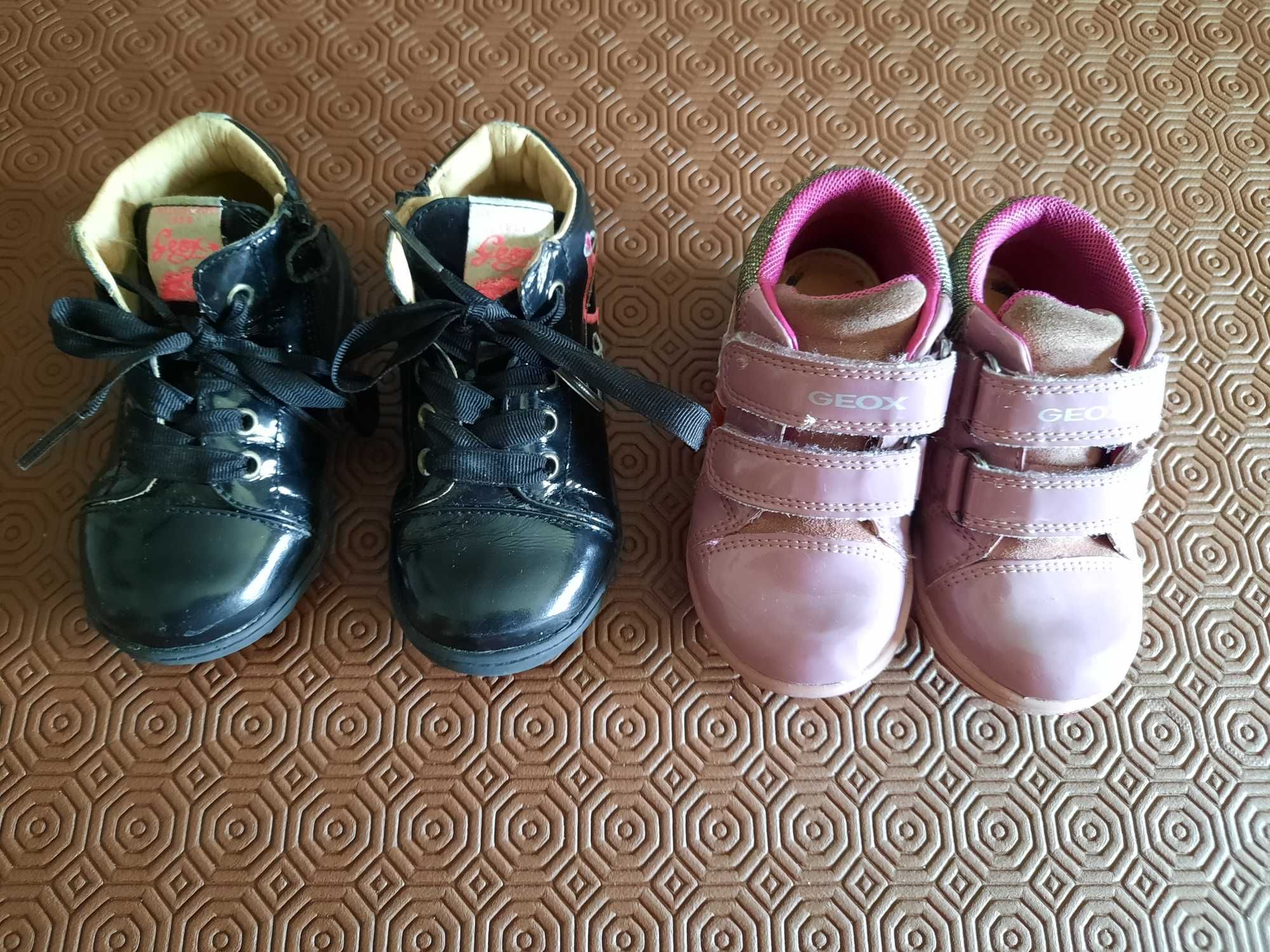 Conjunto de botinhas de menina, tamanho 22, Geox