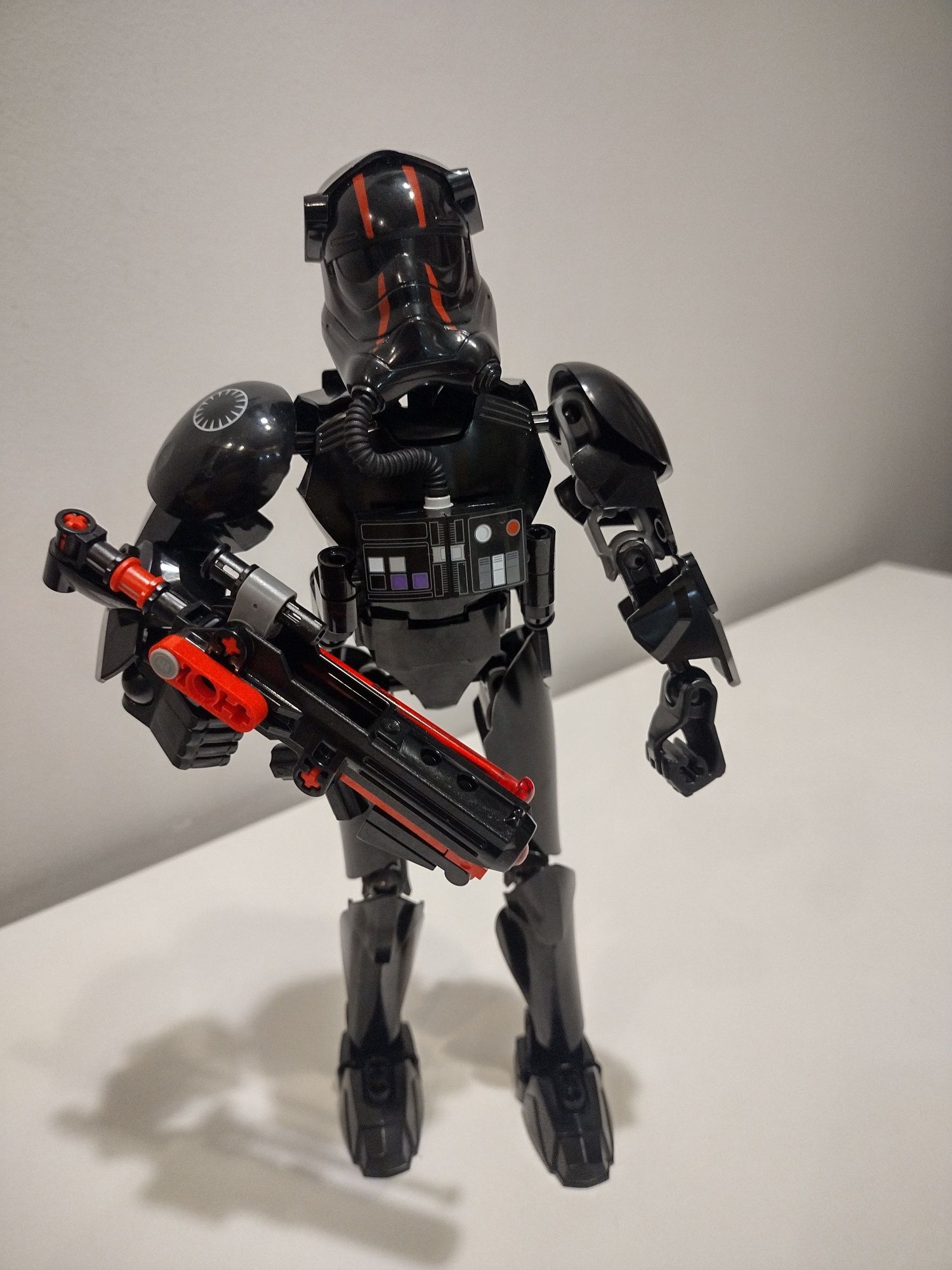 LEGO 75526 Star Wars - Elite TIE Fighter Pilot