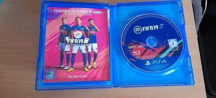 Jogo PS4 - PlayStation 4 - FIFA 19