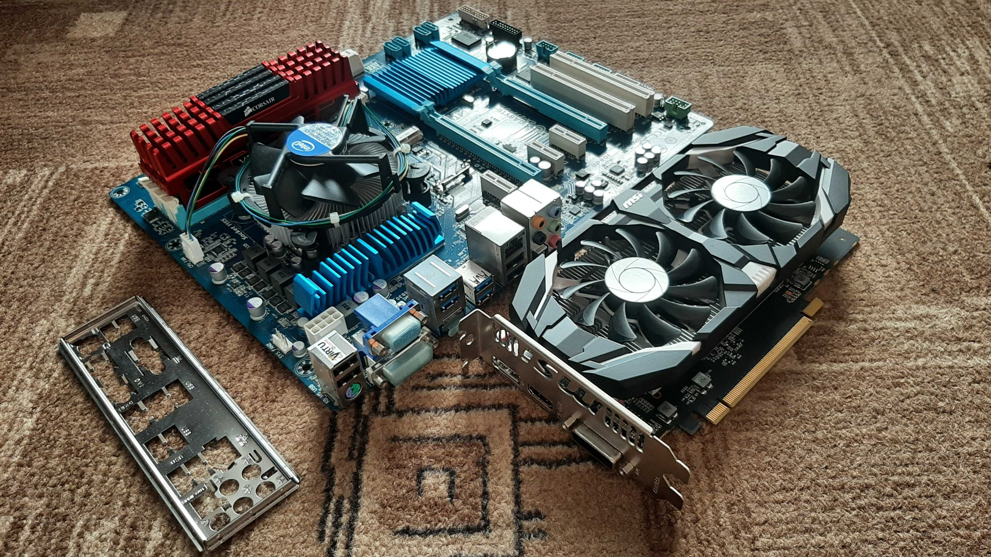 Gigabyte GA-Z77-D3H, Intel Core I5-3470, 16GB DDR3, MSI GTX 1050ti