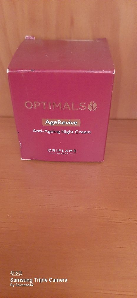 Creme de Noite Age Revive Optimals