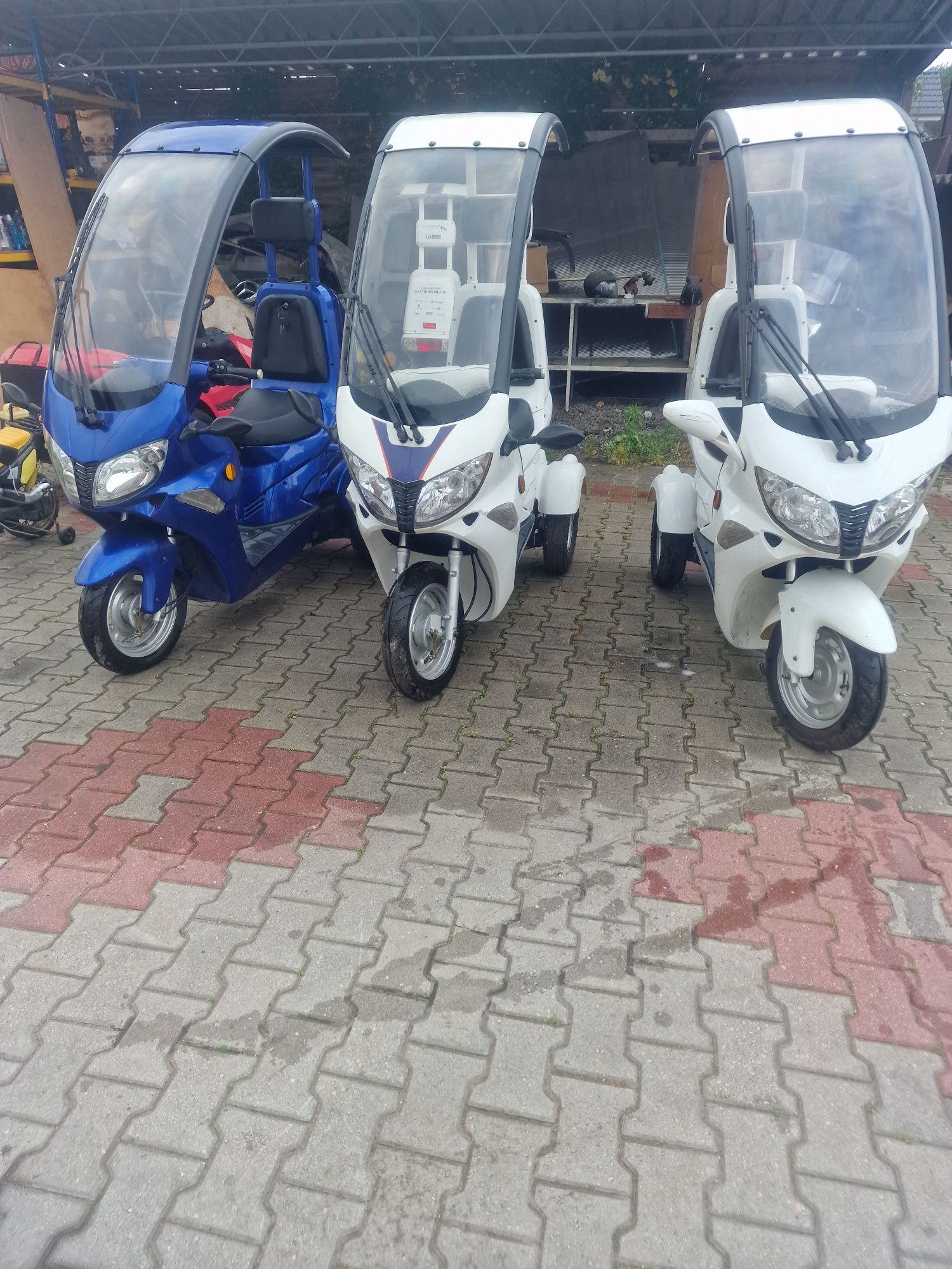 Skuter elektryczny