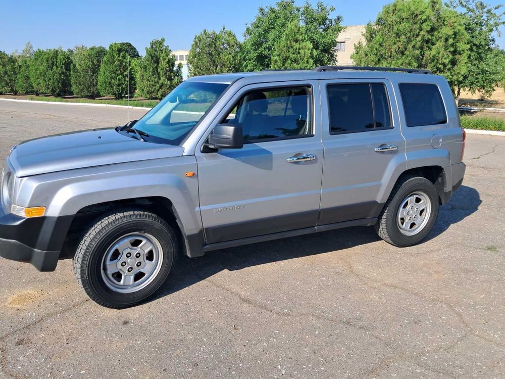 Jeep Patriot 2016 газ/бензин