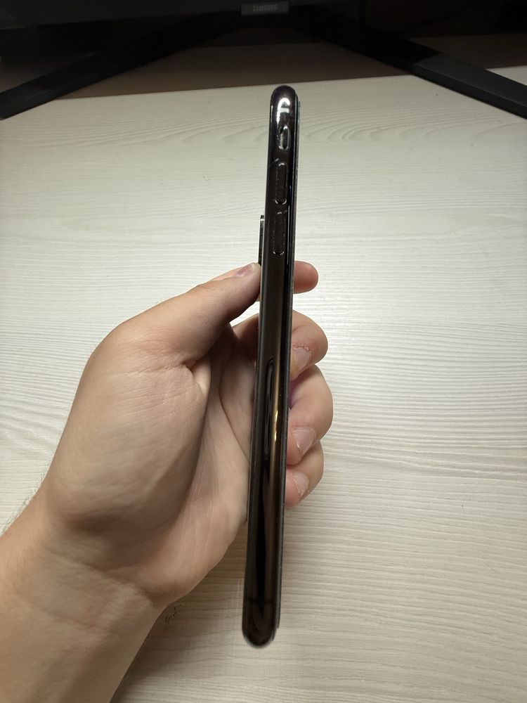 Apple iPhone XS 256 GB, батарея 72 %, з коробкою, ІДЕАЛ