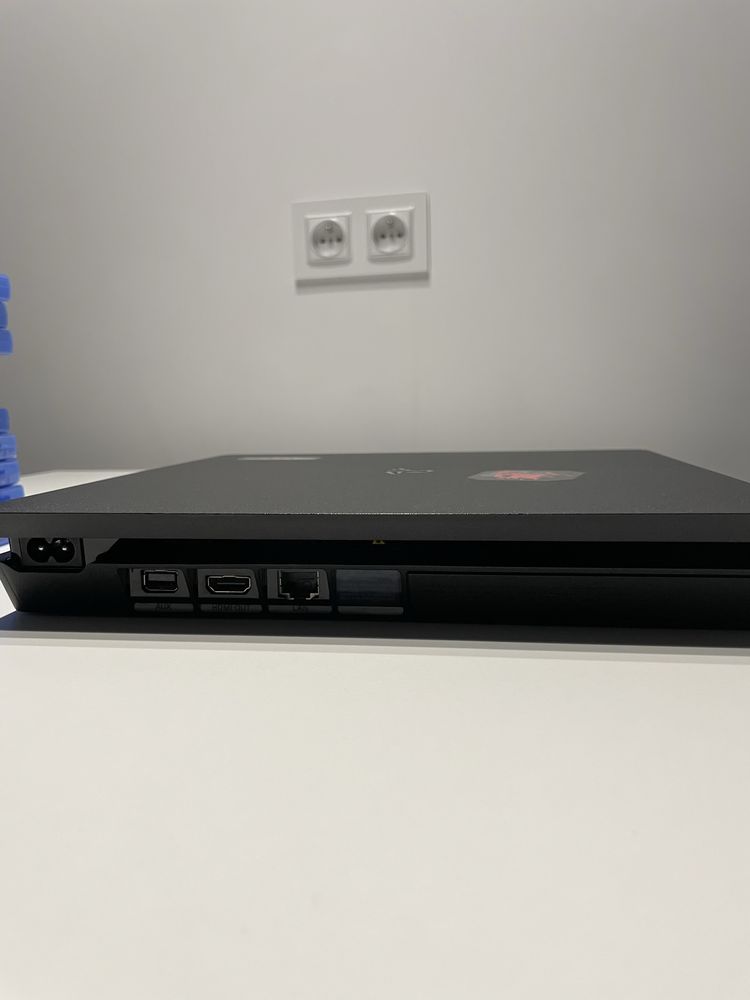 Playstation 4 slim, jest targowanie