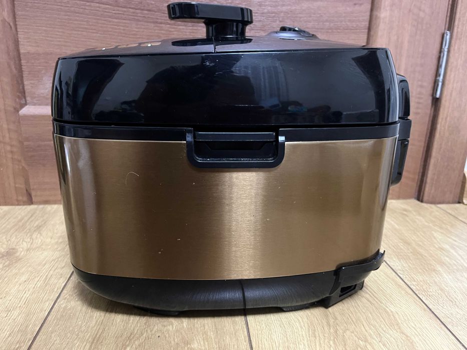 Мультиварка-скороварка TEFAL Ultimate CY625F32