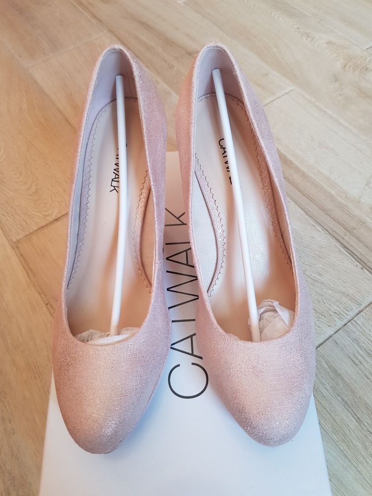 Buty catwalk rozmiar 39