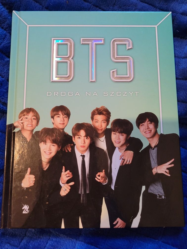 BTS kpop k-pop biografia książka x2