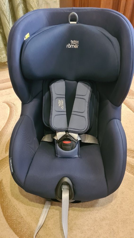 Автокрісло BRITAX-ROMER TRIFIX2 i-SIZE Moonlight Blue