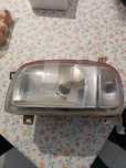 Vende se farol frente lado esquerdo Nissan micra k11 98