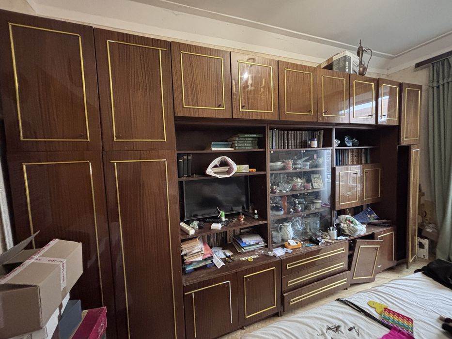 Віддам безкоштовно стінку