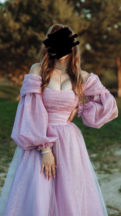 Продам випускну сукню