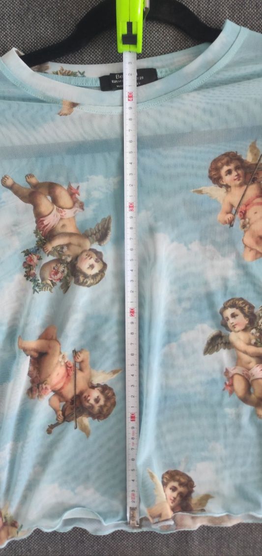 Koszulka w aniołki cherubinki Bershka