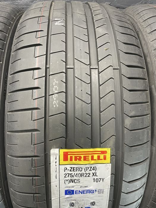 Нові piзноширокі шини Pirelli для BMW X7 в розмірі R22