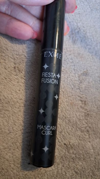 Tusz do rzęs podkręcający Exme czarny