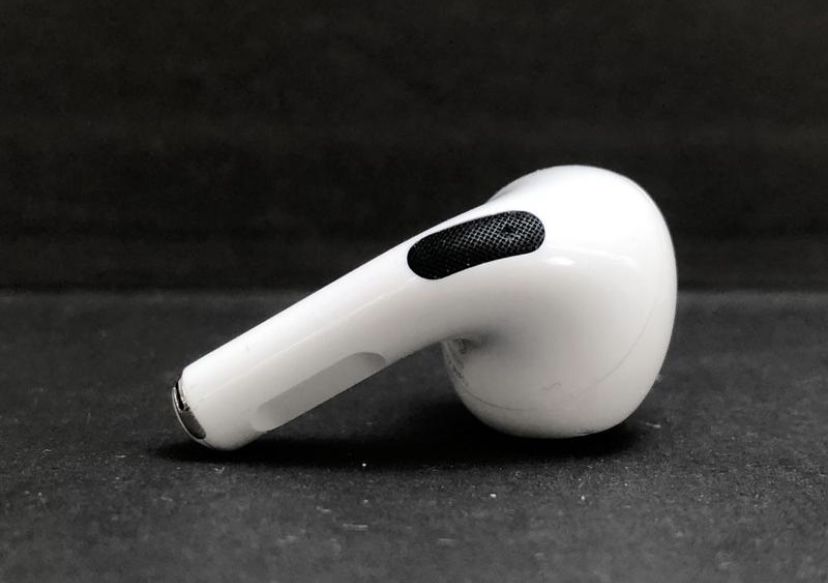Prawa stuchawka AirPods pro 1 gen. A2083