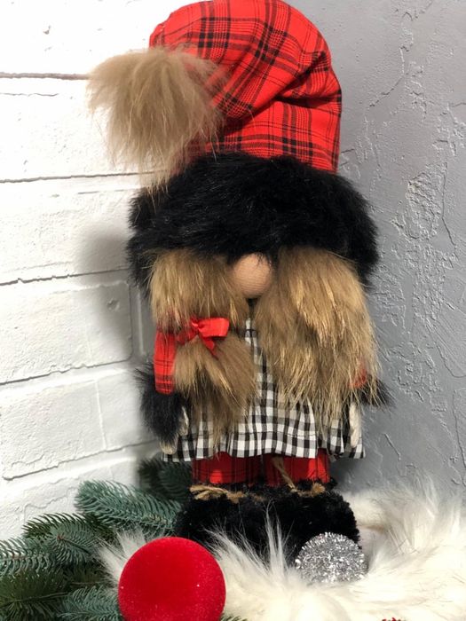 Новорічний гном декор