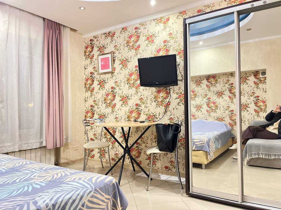 Сдам квартиру в самом центре (без комиссии)