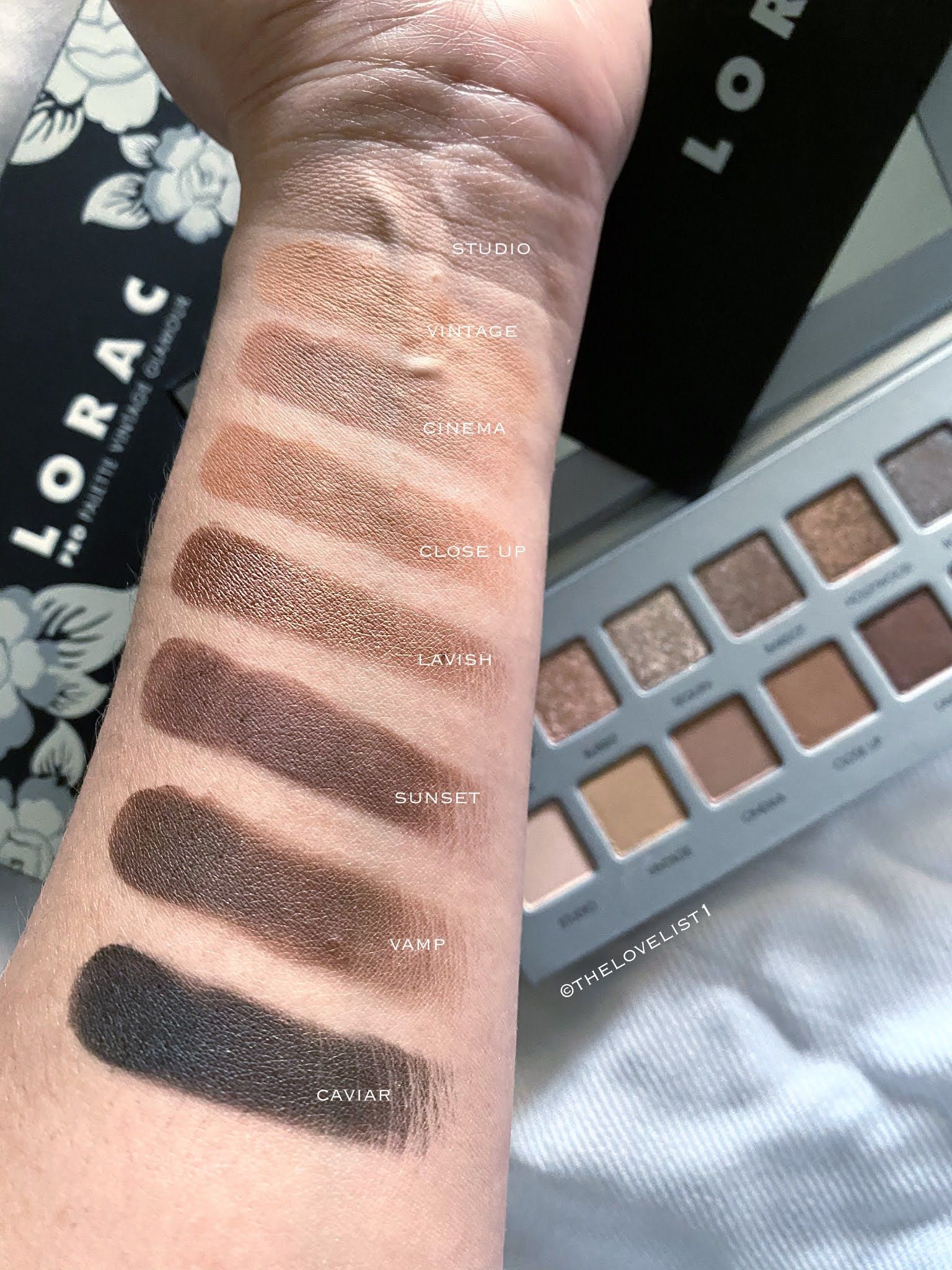 Lorac Pro Palette Vintage Glamour paleta cieni do powiek