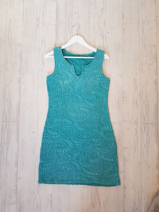 Zielona sukienka z materiału rozm. M