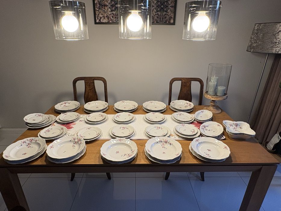 Zastawa serwis obiadowy 10 osob 50 naczyń