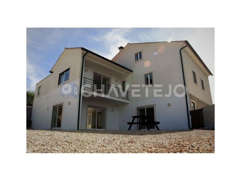 Moradia T6 com Piscina perto de Alvaiázere