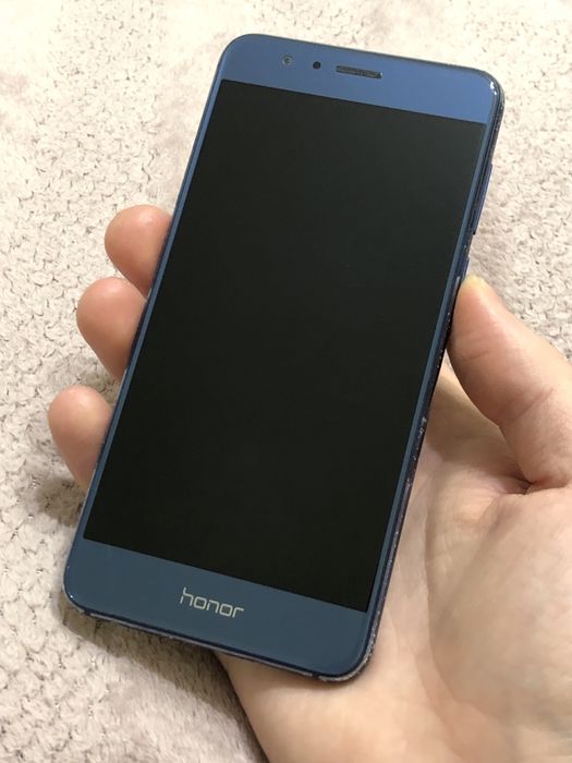 Телефон Huawei Honor 8 4/32Gb NFC